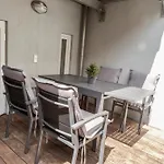 Altstadt - Exklusive 3-zi-wohnung Für 6 Personen Mit 90 Qm, Großer Dachterrasse, Parkplatz, Wlan *