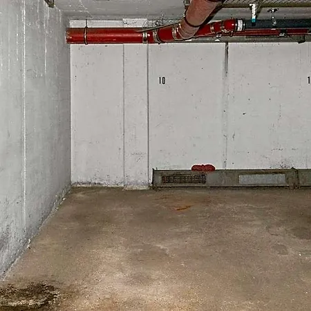 Altstadt - Exklusive 3-zi-wohnung Für 6 Personen Mit 90 Qm, Großer Dachterrasse, Parkplatz, Wlan Núremberg